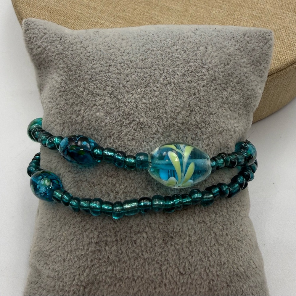 Elegant Blue glass Beaded Bracelet